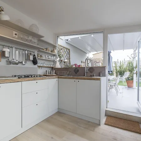 Guesthost - Piazza Venezia&colosseum Loft Apartamento Roma