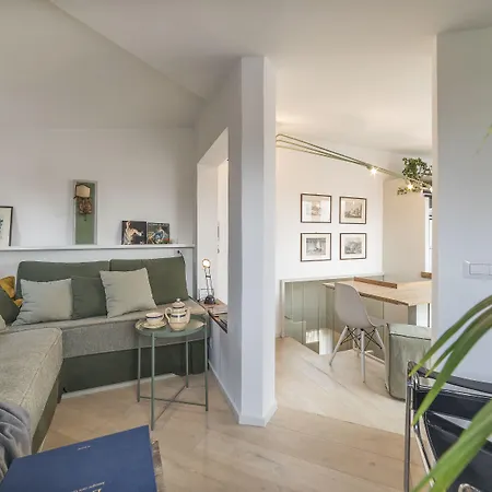 Guesthost - Piazza Venezia&colosseum Loft
