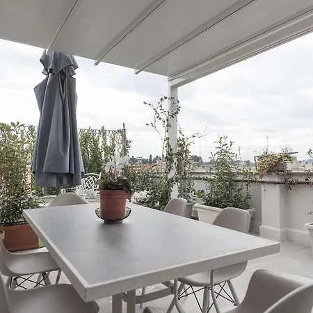 Guesthost - Piazza Venezia&colosseum Loft * Rome