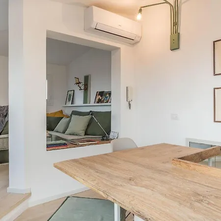 Guesthost - Piazza Venezia&colosseum Loft *